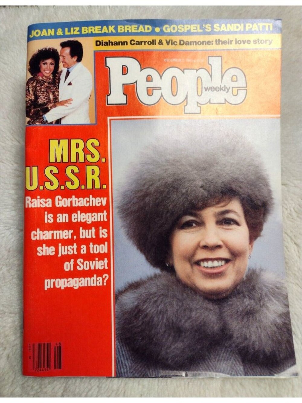 People Magazine Dec 2, 1985 Mrs USSR Raisa Gorbachev Soviet Propaganda Russia